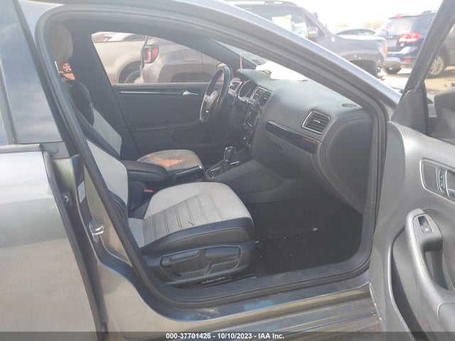 3VWD17AJ8FM424429 Volkswagen Jetta Sedan 1.8t Sport