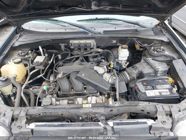 2005 FORD ESCAPE XLT VIN: 1FMYU03155KB51998