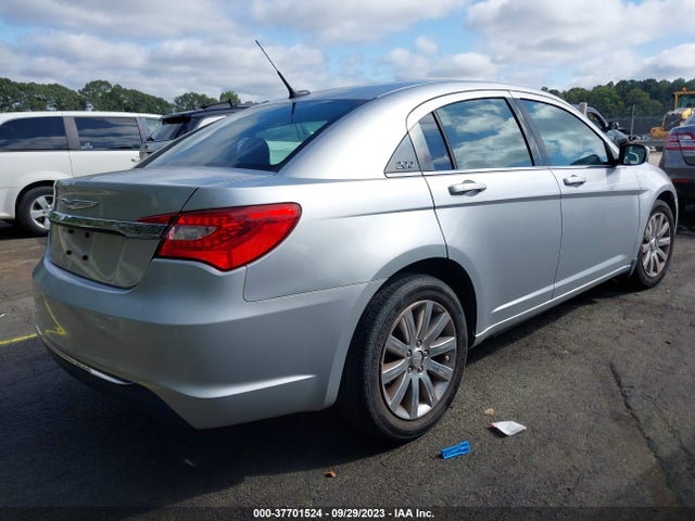 2011 CHRYSLER 200 TOURING VIN: 1C3BC1FB6BN500625