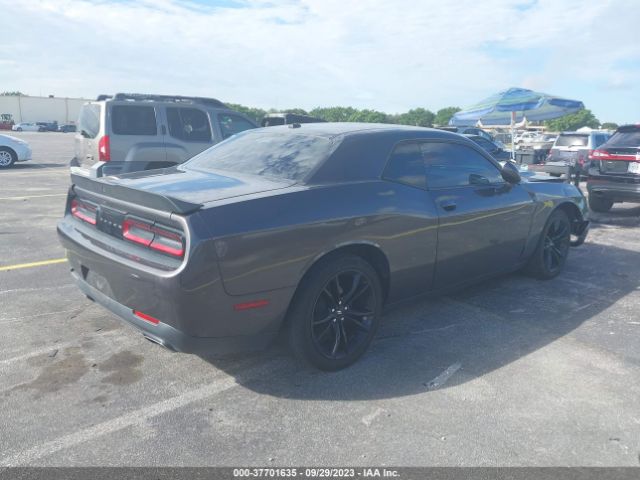 2C3CDZAG1JH143266 Dodge Challenger Sxt