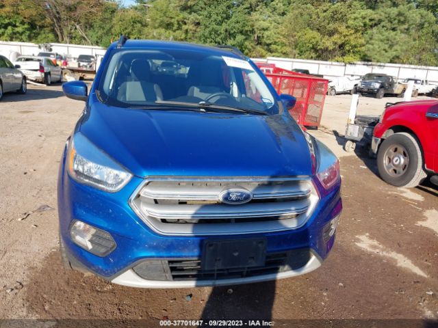 1FMCU0GD3JUC88581 Ford ESCAPE SE