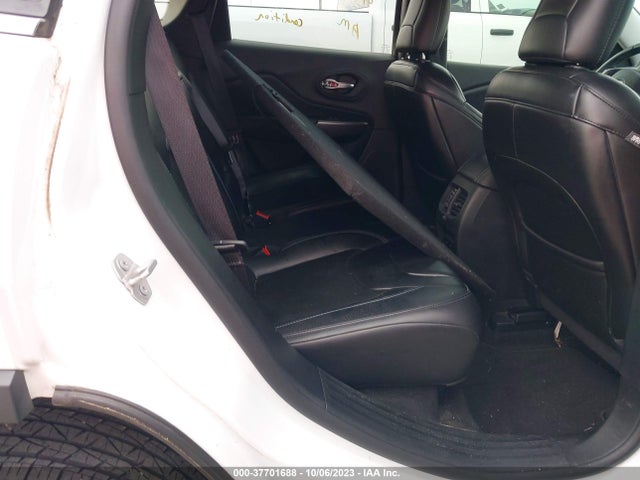 1C4PJLLB8KD404220 Jeep Cherokee Latitude Plus