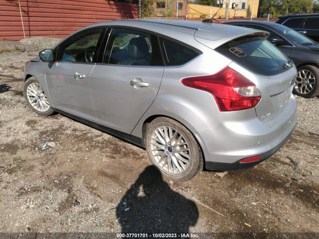 2014 FORD FOCUS TITANIUM VIN: 1FADP3N24EL206846
