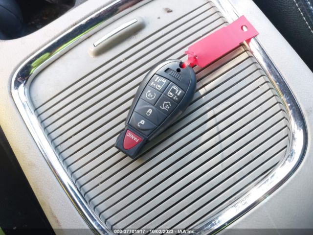 2C4RDGCG0KR510208 Dodge Grand Caravan Sxt
