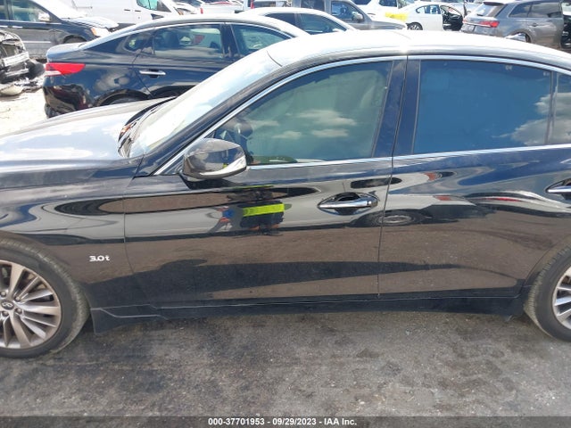Продаж на аукціоні авто 2018 Infiniti Q50 3.0t Luxe, vin: JN1EV7AR8JM436914, номер лоту: 37701953