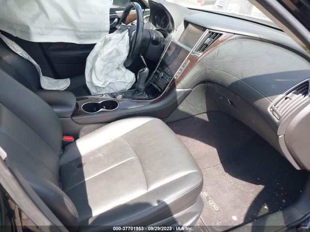 Продаж на аукціоні авто 2018 Infiniti Q50 3.0t Luxe, vin: JN1EV7AR8JM436914, номер лоту: 37701953