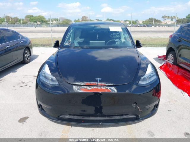7SAYGDEE4NF320105 Tesla Model Y Long Range Dual Motor All-wheel Drive