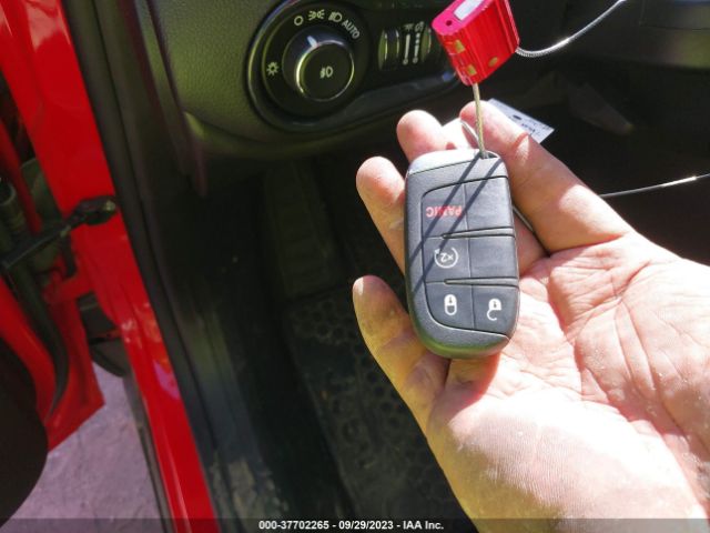 ZACNJBBB0KPK30967 Jeep Renegade Latitude