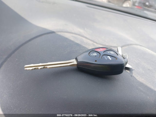 2013 TOYOTA COROLLA L/LE/S VIN: 2T1BU4EE7DC955317