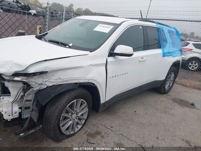 Chevrolet Traverse Lt Cloth 2023 1GNERGKW6PJ220843 Image 2