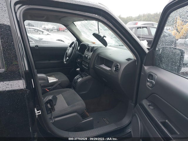 1C4NJRFB4ED845935 Jeep Patriot Latitude