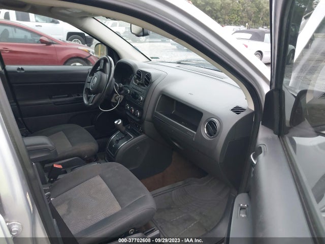 2013 JEEP COMPASS 1C4NJCEA5DD250922 Photo 4
