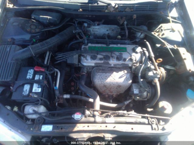 2000 HONDA ACCORD SDN 1HGCG6655YA151471 Photo 9