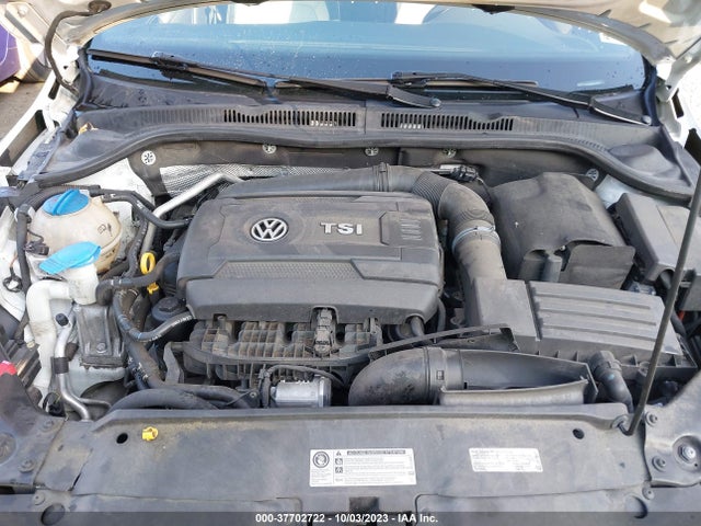 3VWD17AJ5GM278363 Volkswagen Jetta Sedan 1.8t Sport
