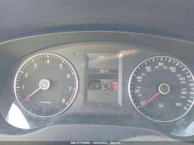 3VWL07AJ1EM259109 Volkswagen Jetta Sedan Sel
