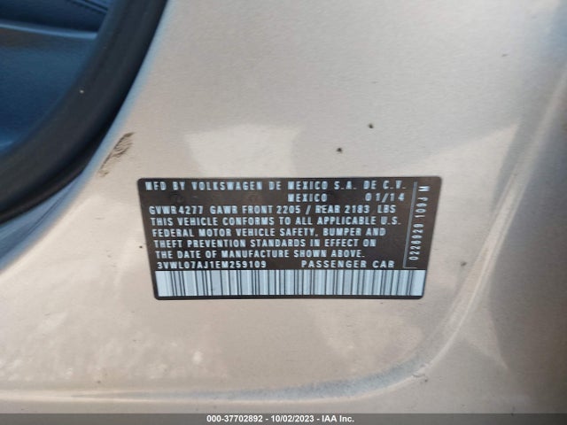 3VWL07AJ1EM259109 Volkswagen Jetta Sedan Sel