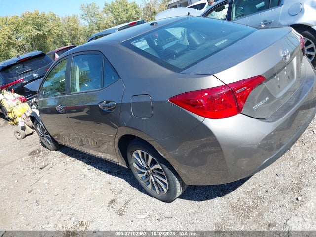 Toyota Corolla Xle 2019 2T1BURHE4KC164197 Image 3