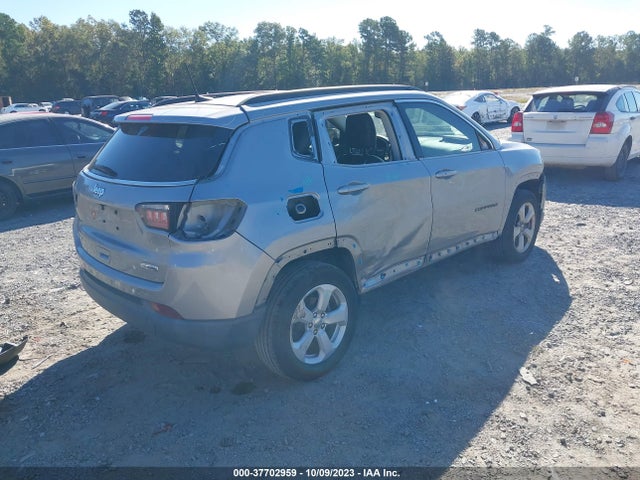 2018 JEEP COMPASS LATITUDE VIN: 3C4NJDBB2JT101067