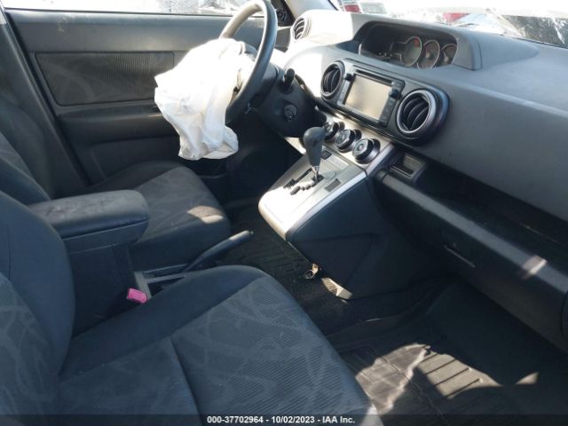 JTLZE4FEXEJ051739 Scion XB