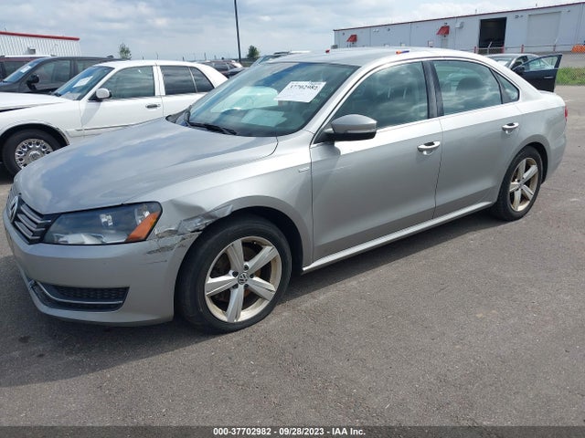 1VWAS7A38EC055444 Volkswagen Passat Wolfsburg Ed