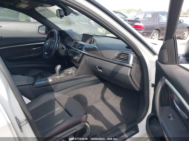 BMW 3 Series 328i 2016 WBA8E9C59GK645306 Image 5