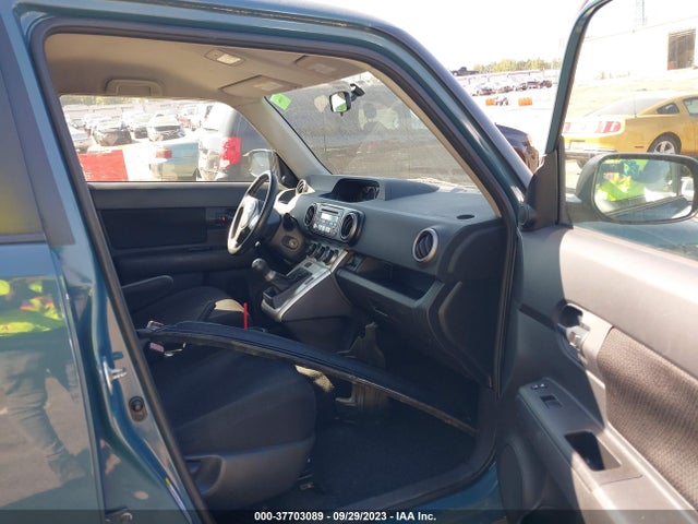 2008 SCION XB VIN: JTLKE50E781044820