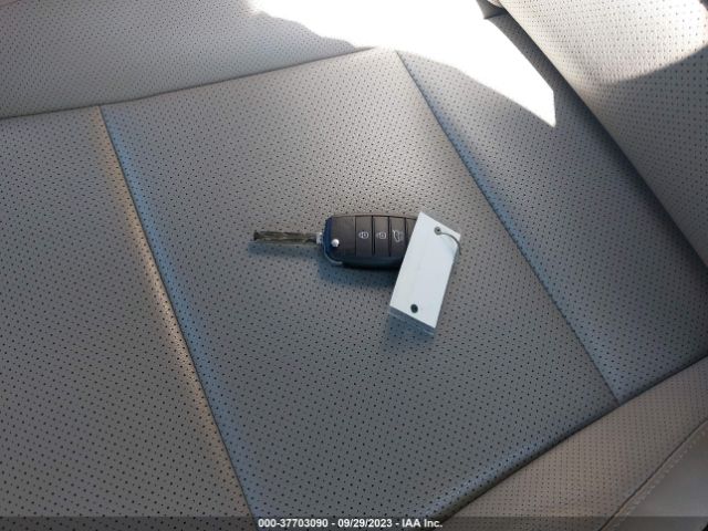KNDP63AC5L7694879 KIA SPORTAGE S