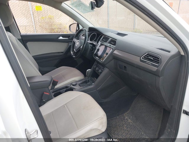 3VV2B7AX8KM160331 Volkswagen Tiguan Se/sel/sel R-line