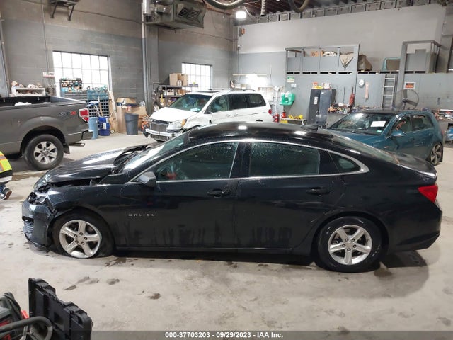 Chevrolet MALIBU LS 2019 1G1ZC5ST2KF111838 Image 15