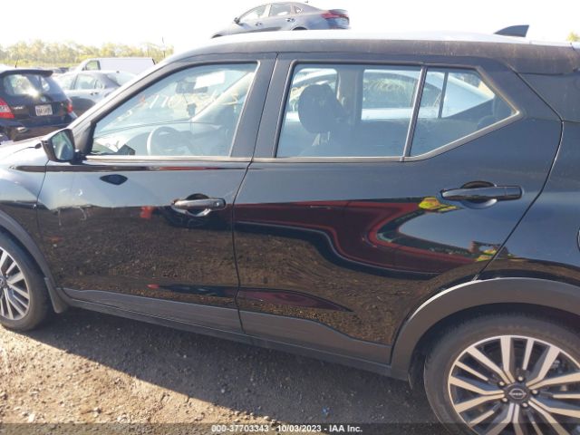 3N1CP5CV7NL496893 Nissan KICKS SV