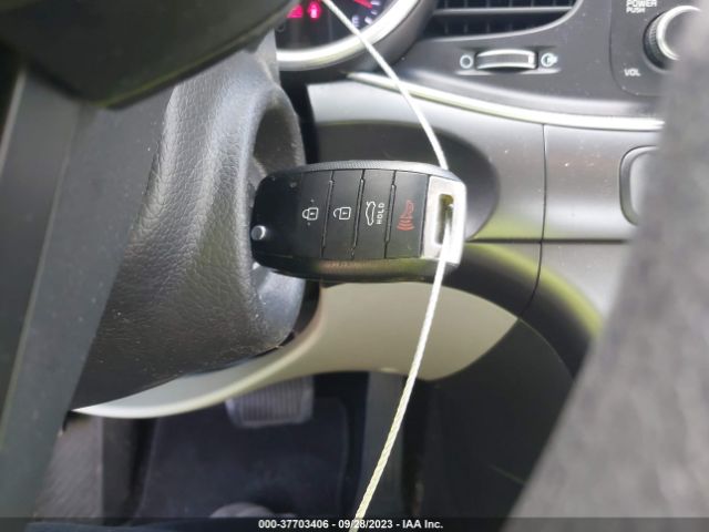 KNAGM4A79E5518279 KIA Optima Lx