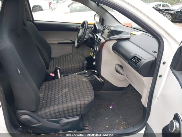 JTNJJXB06EJ028468 Scion IQ