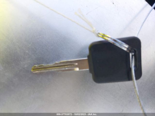 3N6CM0KN4FK690392 Nissan Nv200 S