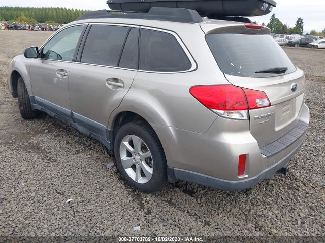 Subaru Outback 2.5i 2014 4S4BRBAC0E3212000 Image 3