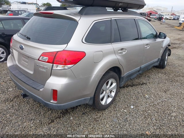 Subaru Outback 2.5i 2014 4S4BRBAC0E3212000 Image 4