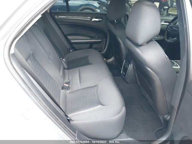 2C3CCAAG4KH610363 Chrysler 300 Touring