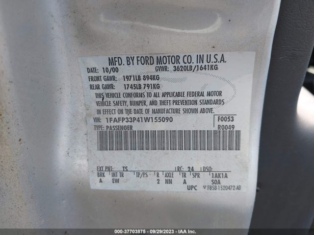 2001 FORD FOCUS LX VIN: 1FAFP33P41W155090