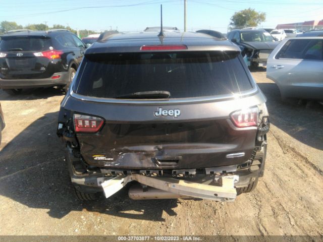 3C4NJCBB8HT629412 Jeep Compass Latitude