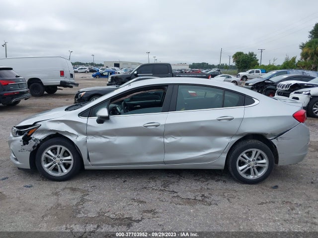 Chevrolet CRUZE LT 2018 1G1BE5SM0J7145838 Image 15