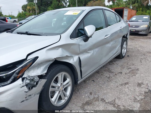 Chevrolet CRUZE LT 2018 1G1BE5SM0J7145838 Image 6
