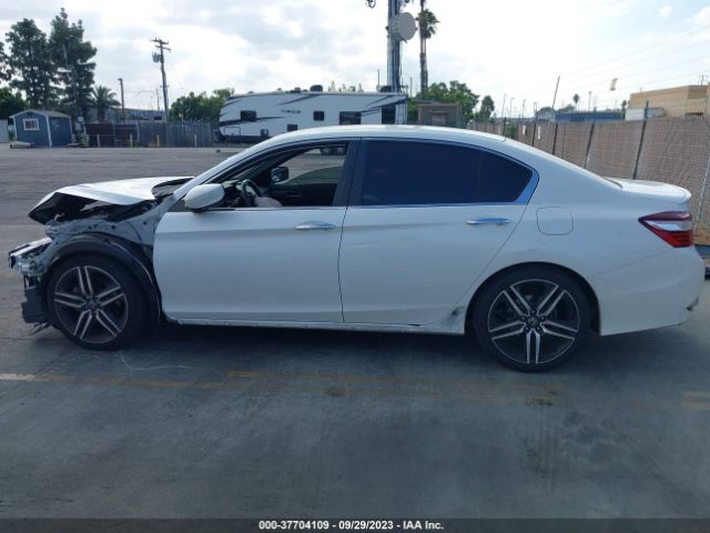 1HGCR2F58HA229017 Honda Accord Sport