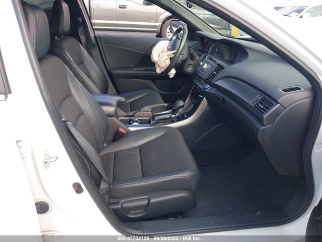 1HGCR2F58HA229017 Honda Accord Sport