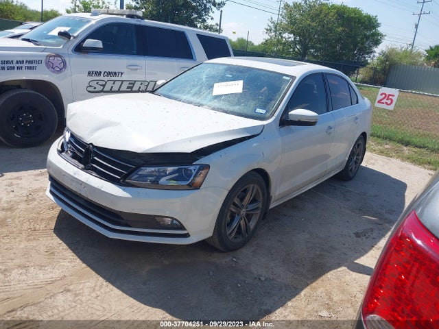 3VWLA7AJ2FM261403 Volkswagen Jetta Sedan 2.0l Tdi Sel