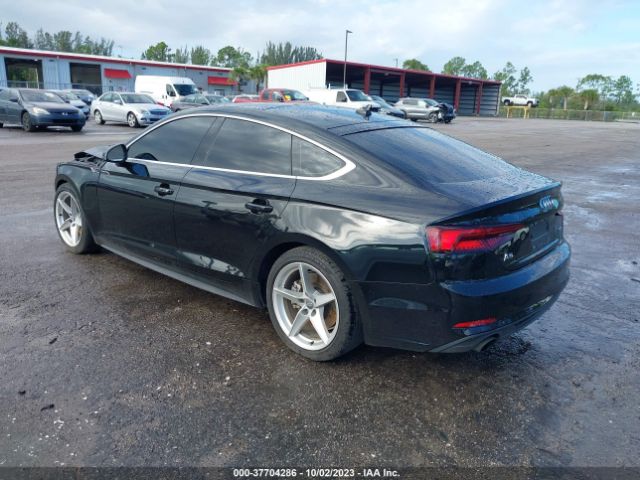 WAUDNCF53KA100529 Audi A5 45 Premium