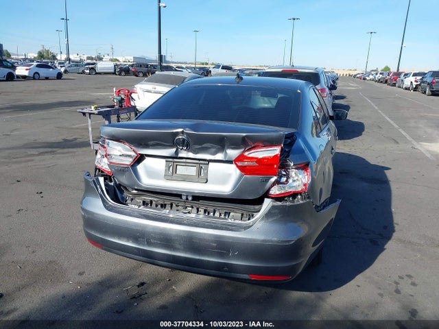 3VWD17AJ4EM314346 Volkswagen Jetta Sedan Se W/connectivity
