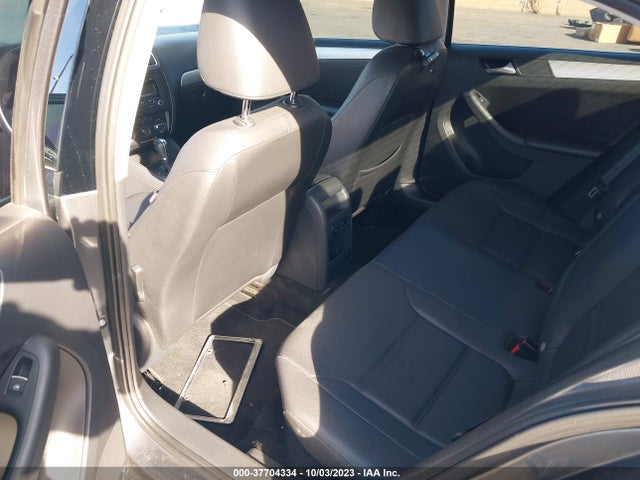 3VWD17AJ4EM314346 Volkswagen Jetta Sedan Se W/connectivity
