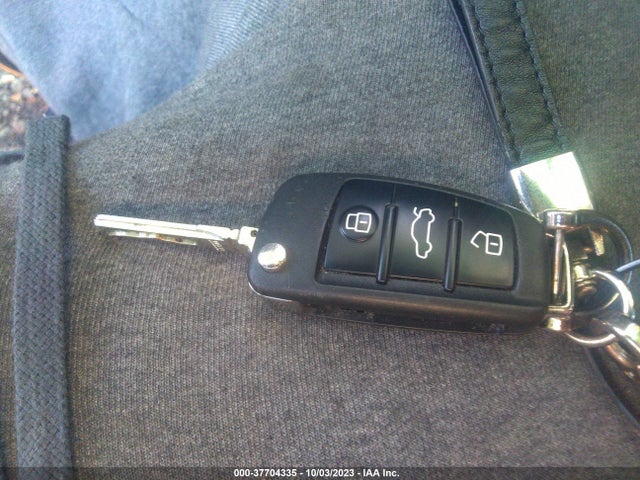 WAUBEGFF0KA109289 Audi A3 45 Premium