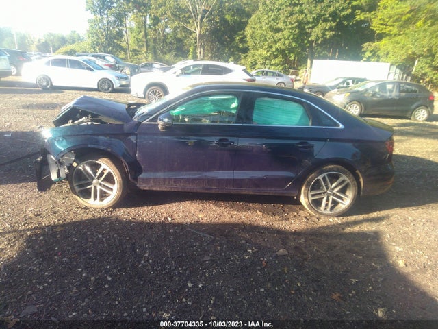 WAUBEGFF0KA109289 Audi A3 45 Premium