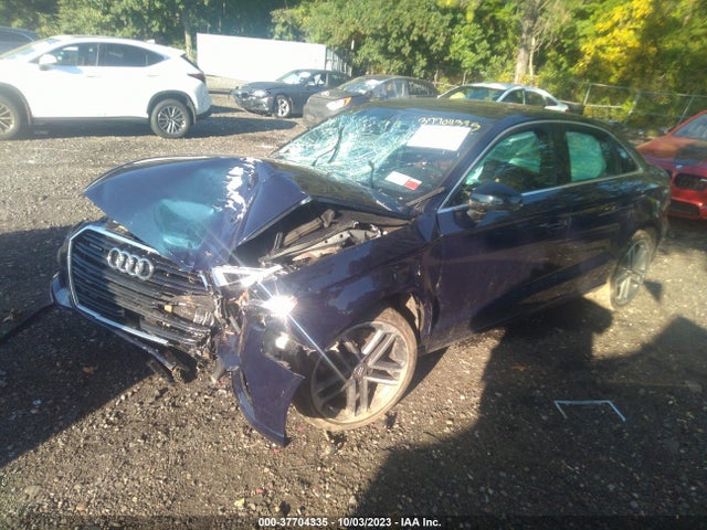 WAUBEGFF0KA109289 Audi A3 45 Premium