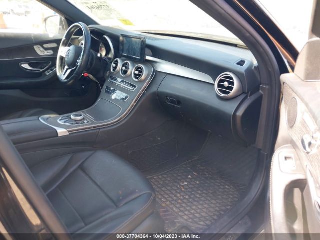 55SWF8EB0KU284301 Mercedes-Benz C-class C 300